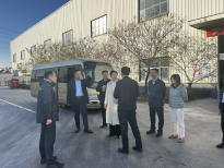 沂河新区党工委副书记王晓锋一行到金色阳光建材调研